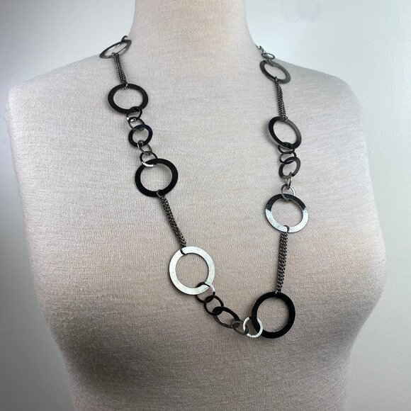 Gray Metal O Ring Chain Link Necklace 35-37" Mod Gogo - Picture 1 of 5